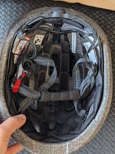 Pinnacle cycle helmet