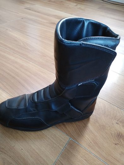 Motorbike boots