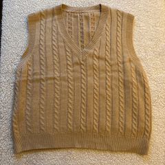 Sweater vest