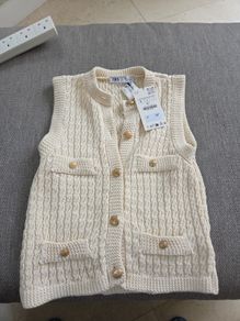 Zara knitted waistcoat size s bnwt
