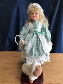 Collectors 'Little Bo Peep' Porcelain Doll