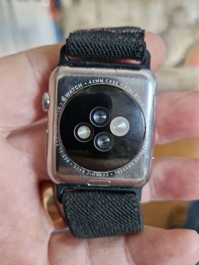 apple watch and charger