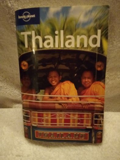 Thailand (Lonely Planet Country Guide) by Joe Cummings (Paperback)