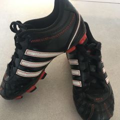 Adidas Boys football shoes size uk 10