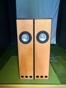 Markaudio speakers