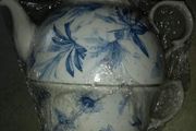 Tea pot and cup set for one botanic blue