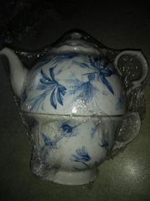 Tea pot and cup set for one botanic blue
