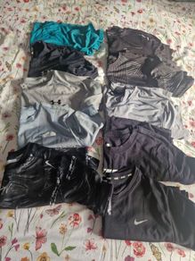 10 XL boys/S mens tshirts