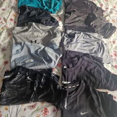 10 XL boys/S mens tshirts