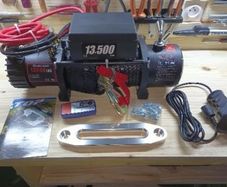 New winch 6  tone 12v suit recovery jeep  etc Electric Winch 13500 LBS/ 6123KG 12V 27M/92FT Synthetic Tow Rope 3 remote contro