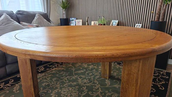 Oak Dining table