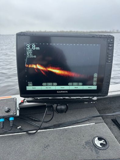 Garmin echomap 122sv livescope bundle