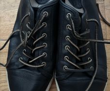 Frye Runners