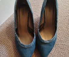 Monsoon heels