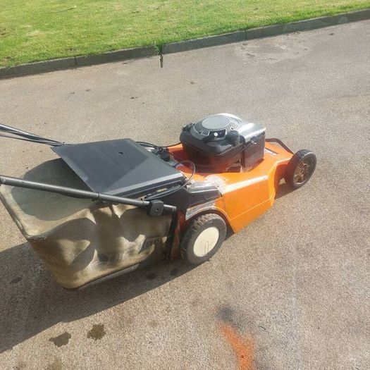 Lawnmower