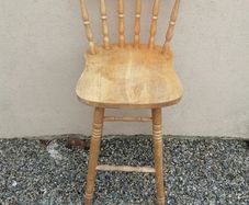 Wodden bar stool