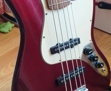 5 String Fender Jazz Bass