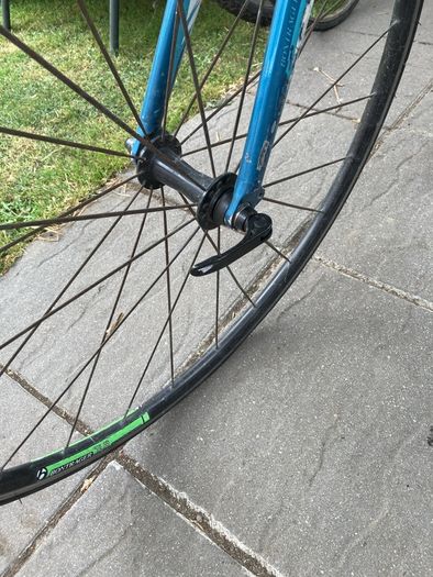 trek road bike