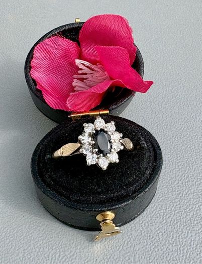 Vintage Gold & Silver Sapphire Cluster Ring