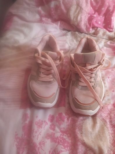 ladies shoes