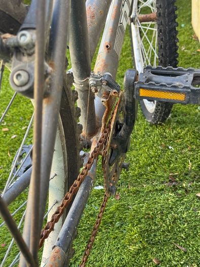 [Lot] 4x Cycles Bikes 1 Scooter