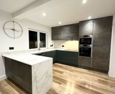 Kitchen with appliances for sale