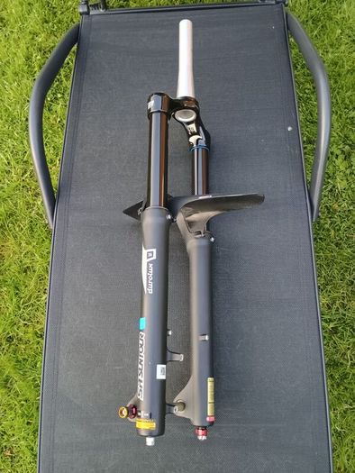 Suntour Durolux 36 EQ RC2 180mm fork