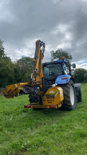 Hedgecutting