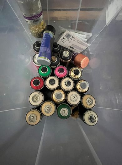 Set-Building, Fixings, Paint & Consumables Lot