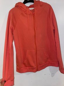 Zip jumper