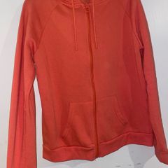 Zip jumper