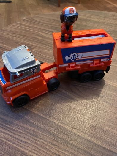 Paw Patrol -5 vehicles and characters