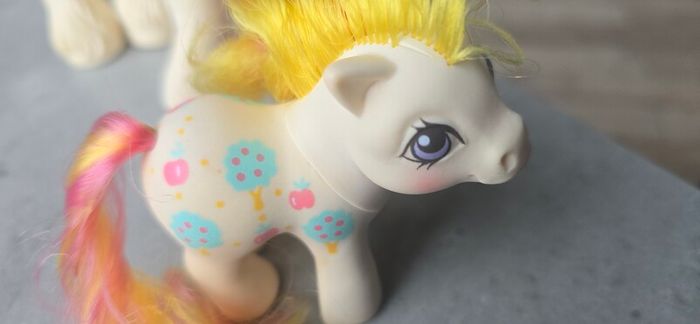 Apple Delight Family Loving Families  Daddy Mammy Sister Daughter HK Hong Kong Version MLP G1 My Little Pony