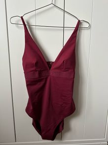 Brand new Calvin Klein women ladies swimsuit, burgundy