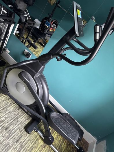 Elliptical Cross Trainer