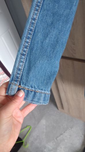 New jeans coat size fits XS s