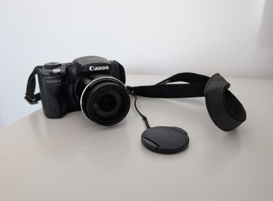Canon PowerShot SX500 IS Bridge Camera