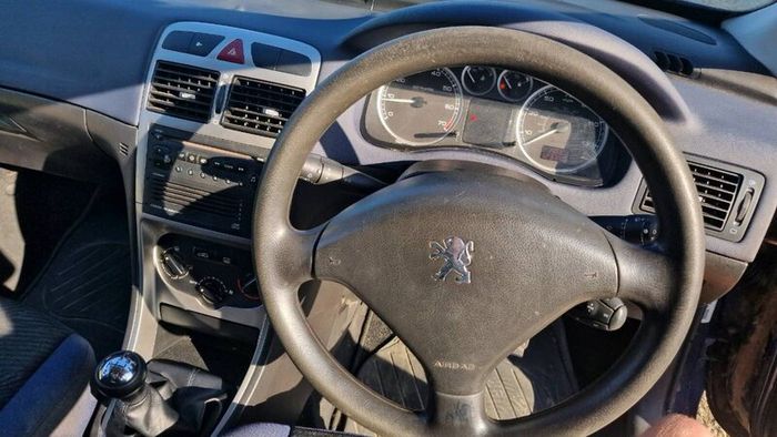 Peugeot 307 1.4 2004