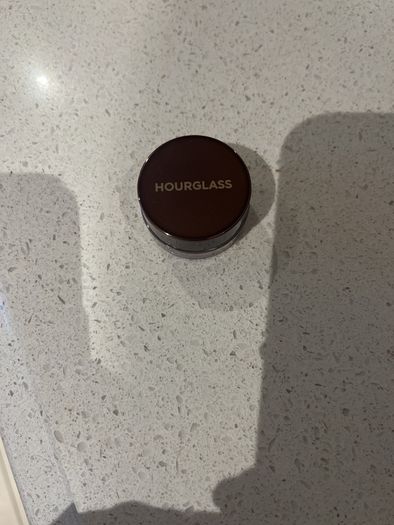 Hourglass Eye shadow