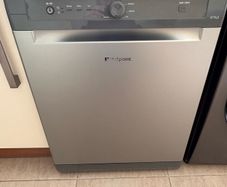 Hotpoint dishwasher, very good condition