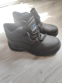 safety boots