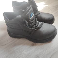 safety boots
