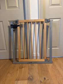 wooden stairgate