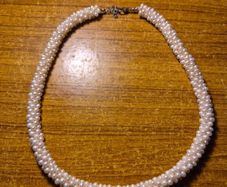 Vintage White Faux Pearl Necklace