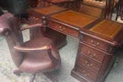 mahogany partners desk+captains chair