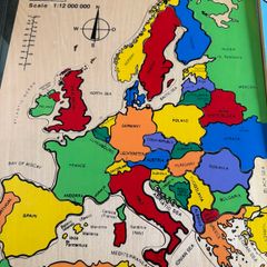 Wooden jigsaw -map of Europe