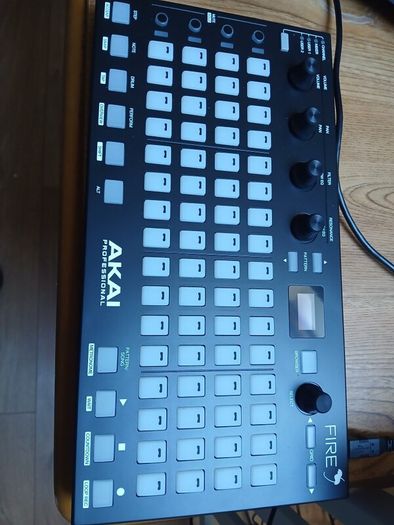 Akai Fire