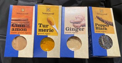 Organic ginger turmeric cinnamon black pepper thyme coriander spices superfood