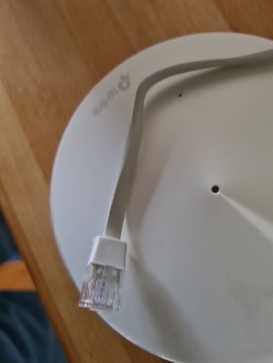 TP Link M5 wireless routers