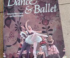 The Encyclopedia of Dance & Ballet Hardback - Mary Clarke (1977 Peerage Books)